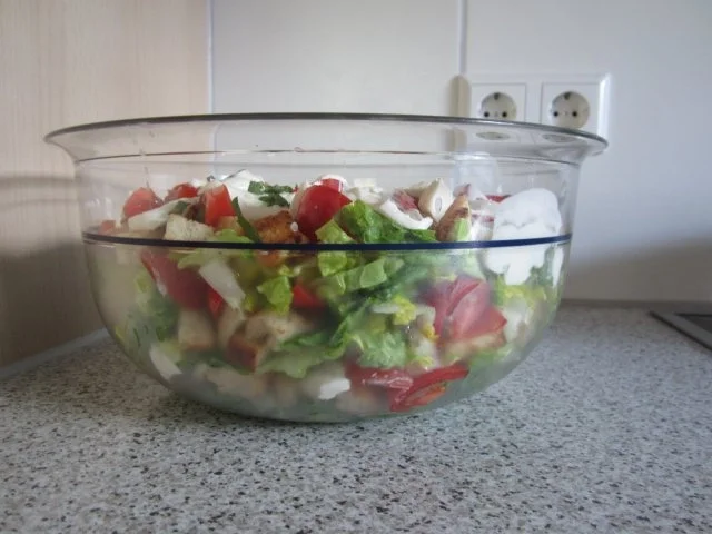 Rezept: Roma-Schichtsalat Bild Nr. 2 Roma-Schichtsalat - Rezept - Bild Nr. 2