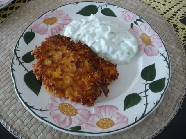 Rezept: Dip´s und Saucen : Gurken-Quark-Joghurt-Dip Bild Nr. 3 Dip´s und Saucen : Gurken-Quark-Joghurt-Dip - Rezept - Bild Nr. 3