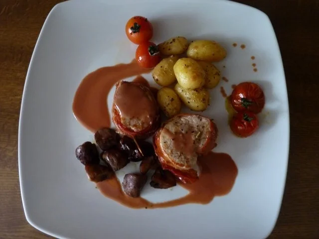 Medaillons vom Kalbsfilet im Serrano-Schinken-Mantel unter Aprikosenkruste - Rezept - Bild Nr. 2