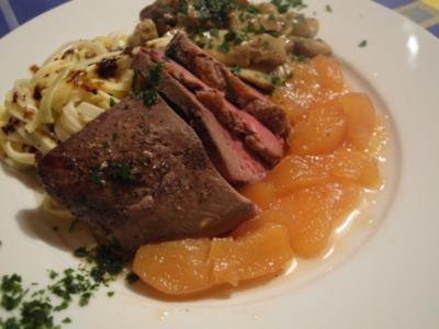 Rezept: Entenbrust mit Steinpilzen Entenbrust mit Steinpilzen - Rezept