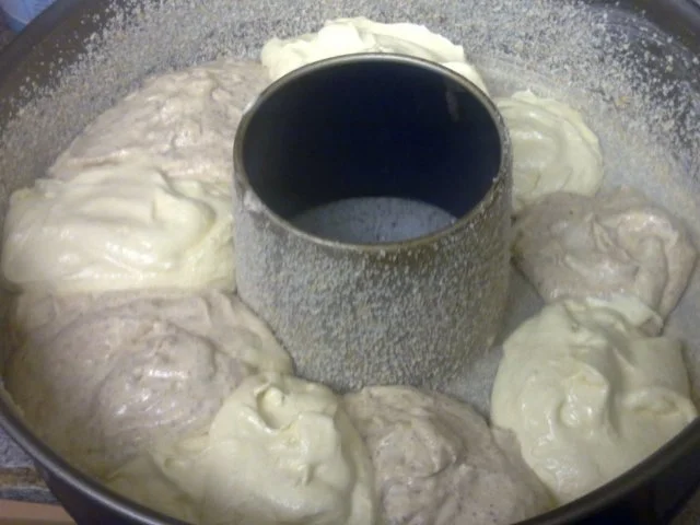 Nusskranz mit Apfelfüllung - Rezept - Bild Nr. 5