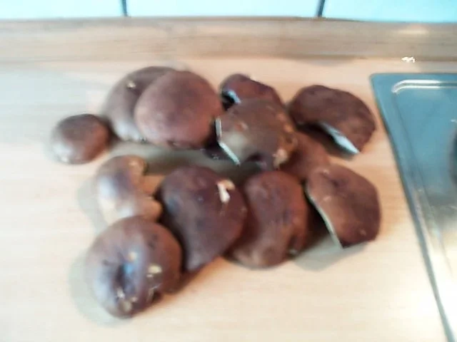 Rezept: gebratene Maronenhüte Bild Nr. 2 gebratene Maronenhüte - Rezept - Bild Nr. 2