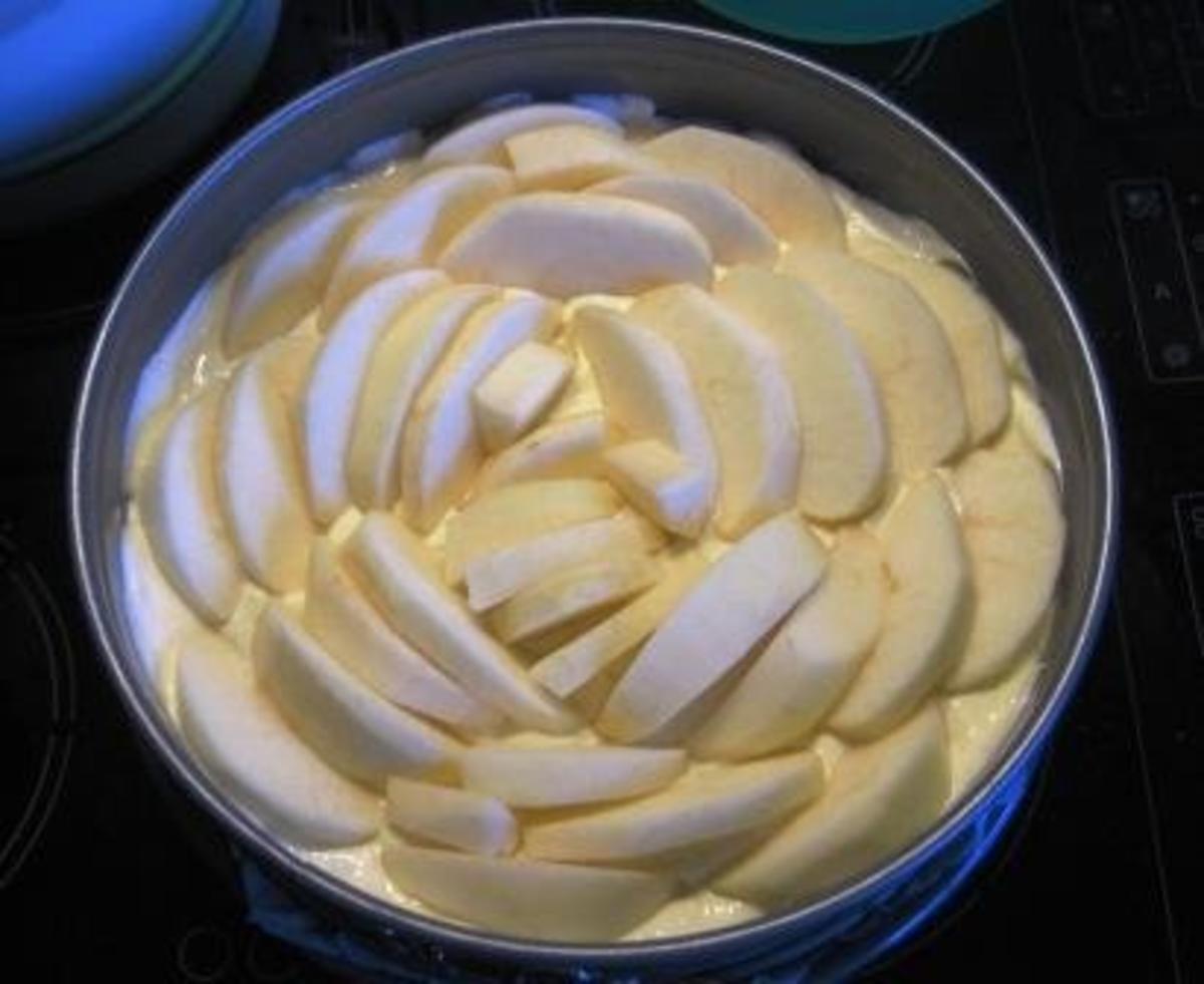 Apfelkuchen mit Streusel - Rezept - Bild Nr. 2