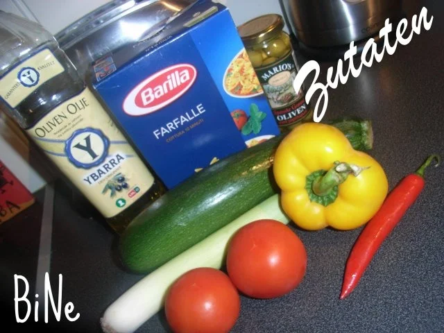 Rezept: BiNe` S FARFALLE - SOMMERSALAT Bild Nr. 2 BiNe` S FARFALLE - SOMMERSALAT - Rezept - Bild Nr. 2