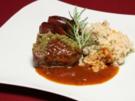 Medaillons von der Rinderlende unter Kräuterkruste auf Steinpilzrisotto - Rezept