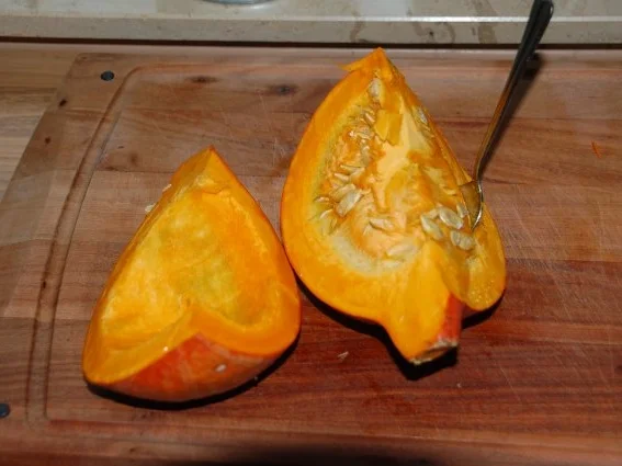 Hokkaido-Kürbis Suppe - Rezept - Bild Nr. 2