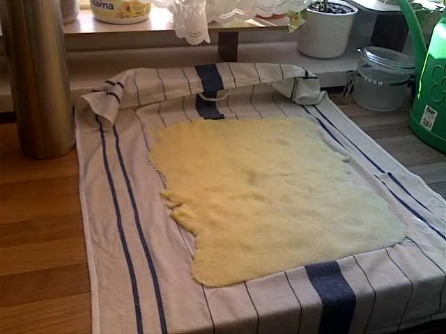 Rezept: Hackfleisch in Kloßteig Bild Nr. 3 Hackfleisch in Kloßteig - Rezept - Bild Nr. 3