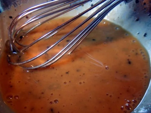 Feta im Haselnussmantel, dazu Salat mit frischen Feigen und Creme-de-Cassis-Dressing - Rezept - Bild Nr. 7