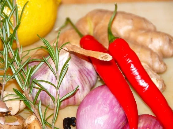 CÔTES DE VEAU A LA VANILLE ET AUX CEPES - Rezept - Bild Nr. 3