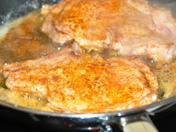 CÔTES DE VEAU A LA VANILLE ET AUX CEPES - Rezept - Bild Nr. 5