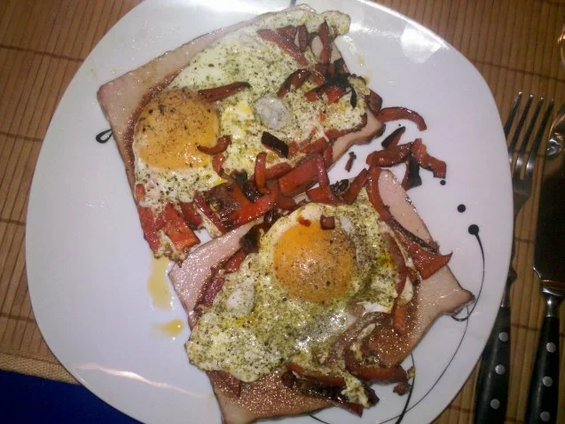 Rezept: Fleisch: Fleischkäse mit Spiegelei Bild Nr. 8 Fleisch: Fleischkäse mit Spiegelei - Rezept - Bild Nr. 8