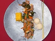 Lammfilet pfannengerührt, an Mangold, Zitronengras u. Möhren - Lamellen asiatisch - Rezept