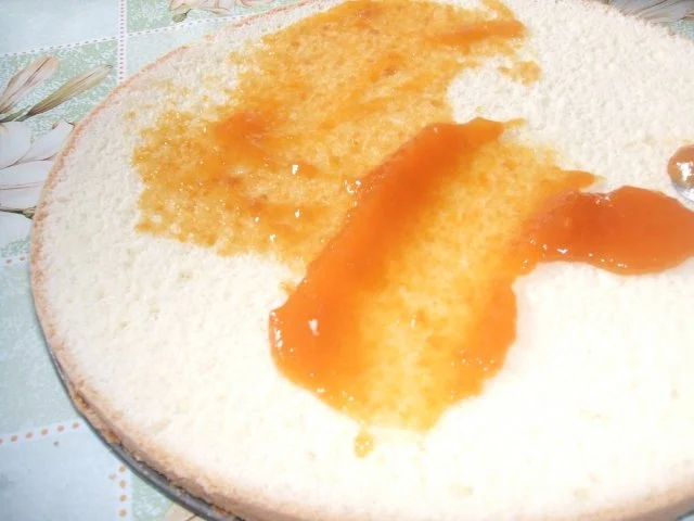 Rezept: ( Torte ) Birne Helene-- Schoko-Buttercrem-Torte Bild Nr. 3 ( Torte ) Birne Helene-- Schoko-Buttercrem-Torte - Rezept - Bild Nr. 3