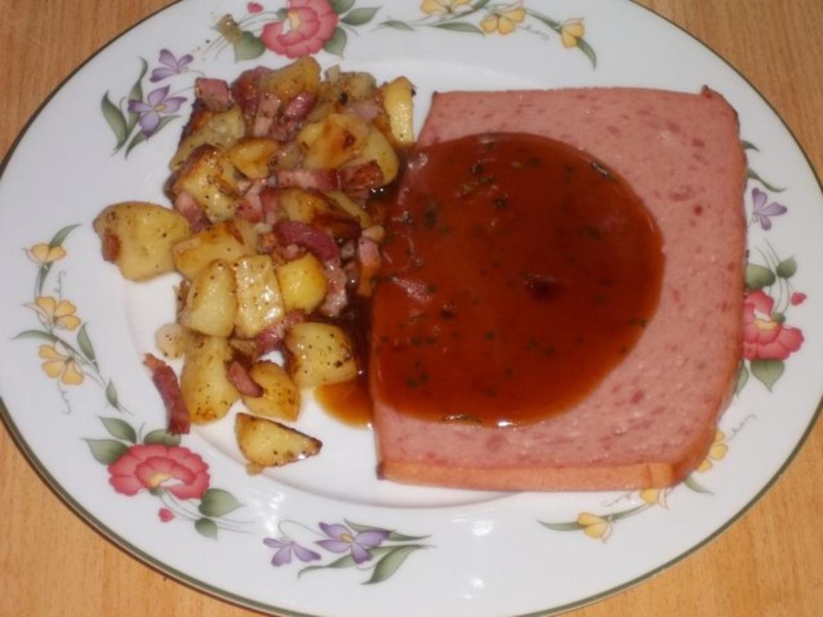 Bilder für Bratkartoffeln mit Leberkäse und Bratensoße - Rezept