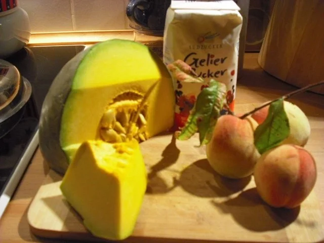 Rezept: Kürbis-Pfirsich-Marmelade Kürbis-Pfirsich-Marmelade - Rezept