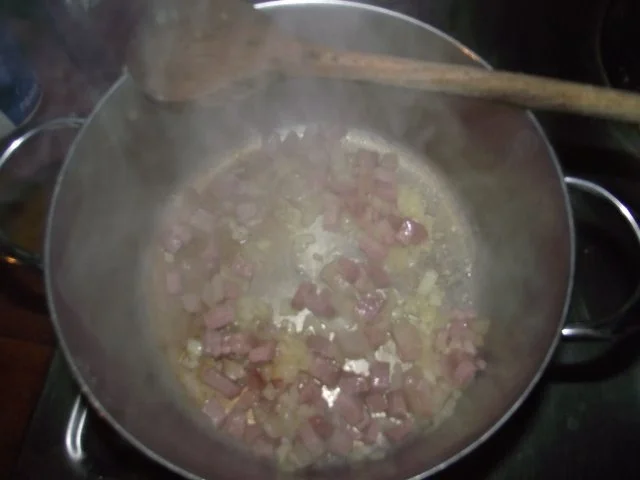 Rezept: Regionale Küche / Beilagen: W K W - Warmer Kartoffelsalat Waldecker Art Bild Nr. 3 Regionale Küche / Beilagen: W K W - Warmer Kartoffelsalat Waldecker Art - Rezept - Bild Nr. 3