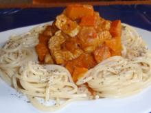 Putenstreifen mit Kürbisgemüse und Spaghetti - Rezept