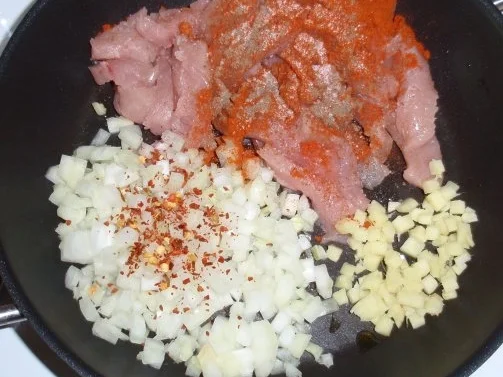 Putenstreifen mit Kürbisgemüse und Spaghetti - Rezept - Bild Nr. 2