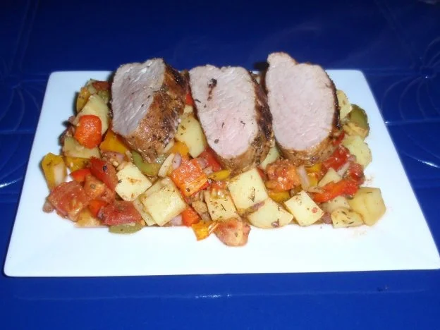 Rezept: Filet mit bunten Gemüse aus dem Ofen Bild Nr. 11 Filet mit bunten Gemüse aus dem Ofen - Rezept - Bild Nr. 11