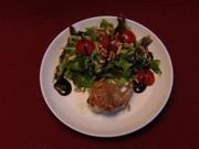 Rucola-Salat mit Wachtelkeule (Thomas Born) - Rezept