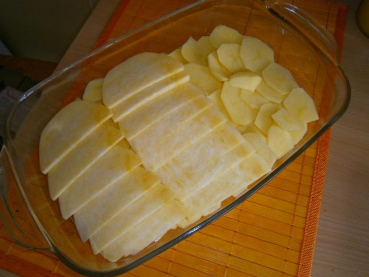 Steckrüben-Kartoffel-Gratin mit karamellisierten Äpfeln - Rezept - Bild Nr. 2