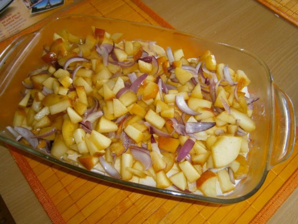 Steckrüben-Kartoffel-Gratin mit karamellisierten Äpfeln - Rezept - Bild Nr. 3