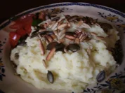 Salbei- Kartoffelpüree mit gerösteten Kernen - Rezept