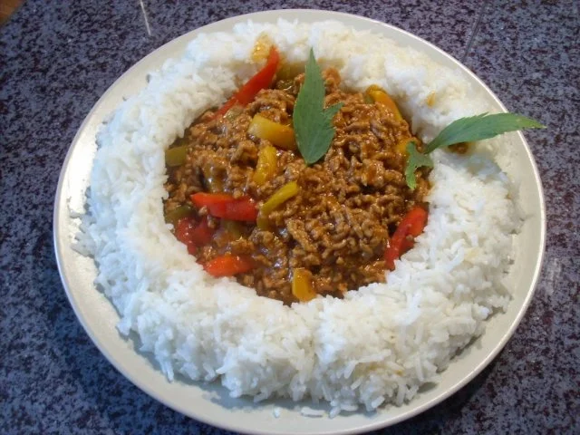 Hackpfanne im Reisring - Rezept