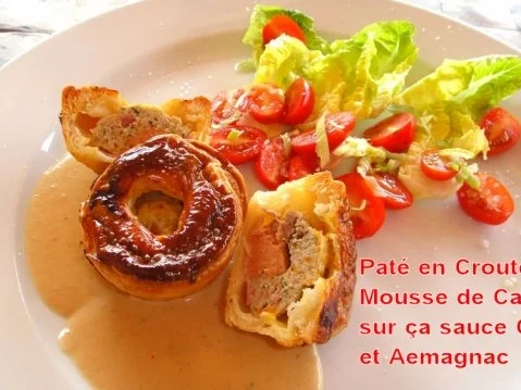 Rezept: Fleischpastetchen mit Gaenselebermousse auf Armagnac-Gaenseleber-Saucenspiegel Fleischpastetchen mit Gaenselebermousse auf Armagnac-Gaenseleber-Saucenspiegel - Rezept