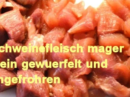 Rezept: Fleischpastetchen mit Gaenselebermousse auf Armagnac-Gaenseleber-Saucenspiegel Bild Nr. 2 Fleischpastetchen mit Gaenselebermousse auf Armagnac-Gaenseleber-Saucenspiegel - Rezept - Bild Nr. 2