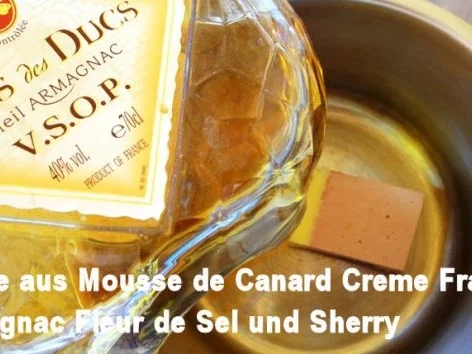 Rezept: Fleischpastetchen mit Gaenselebermousse auf Armagnac-Gaenseleber-Saucenspiegel Bild Nr. 11 Fleischpastetchen mit Gaenselebermousse auf Armagnac-Gaenseleber-Saucenspiegel - Rezept - Bild Nr. 11