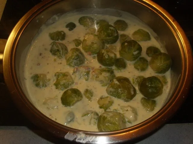 Rosenkohl in Schinken-Käse Sosse - Rezept - Bild Nr. 5