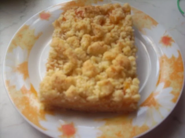 Kokos-Streuselkuchen mit Quitten - Rezept