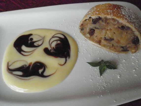 Rezept: Walnuss - Strudel Walnuss - Strudel - Rezept