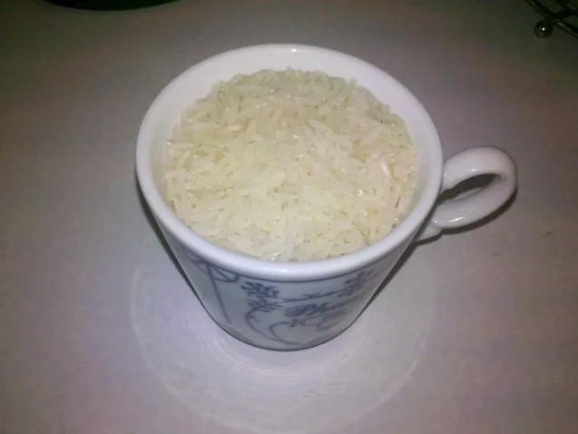 Geflügel: Hähnchenpfanne mit Reis und Zucchini - Rezept - Bild Nr. 3