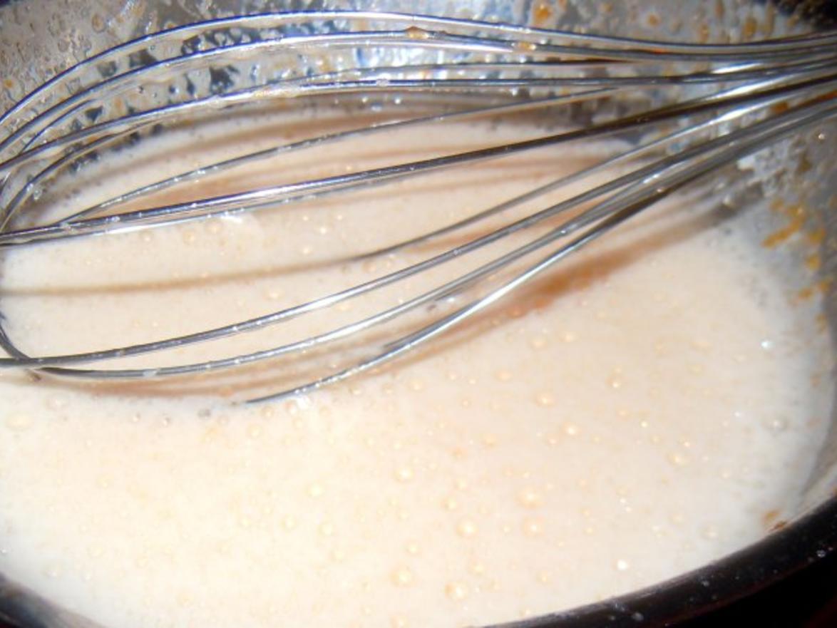 Mandel Parfait mit Zimtpflaumen - einfach - 150 kcal/100g