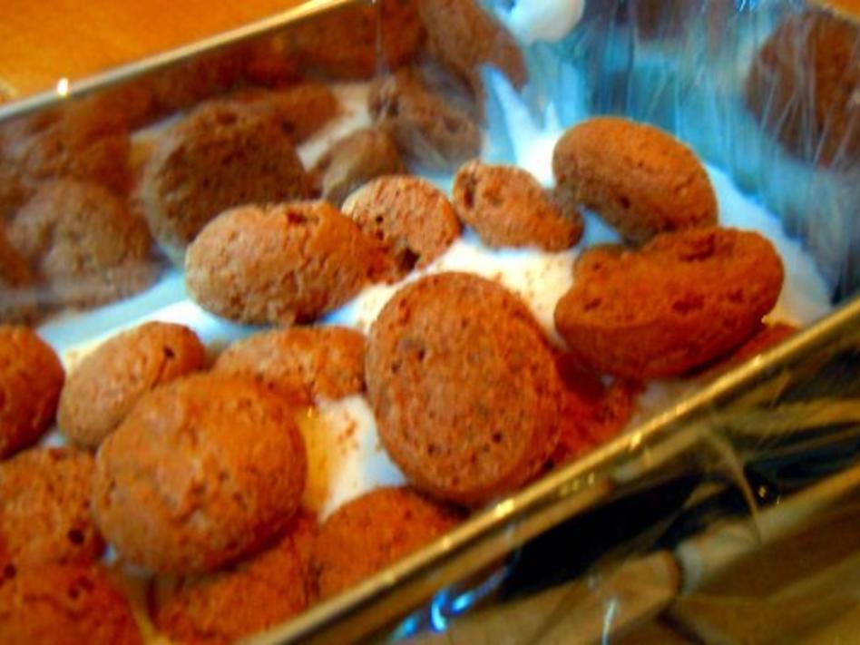 Mandel Parfait mit Zimtpflaumen - einfach - 150 kcal/100g