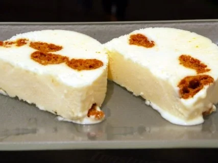 Mandel-Parfait mit Zimtpflaumen - Rezept - Bild Nr. 9