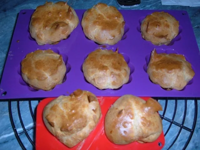 Rezept: Kuchen : Herbst - Sturmsäcke....(Windbeutel ) Bild Nr. 3 Kuchen : Herbst - Sturmsäcke....(Windbeutel ) - Rezept - Bild Nr. 3