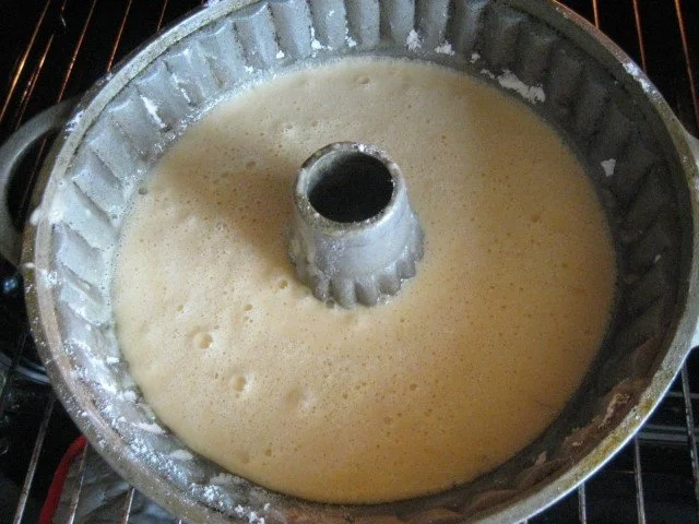 Gugelhupf mit Eierlikör - Rezept - Bild Nr. 8