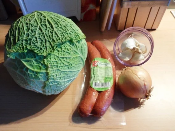 Rezept: Wirsing mit Cabanossi Bild Nr. 2 Wirsing mit Cabanossi - Rezept - Bild Nr. 2