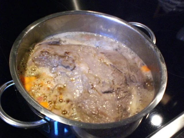 Wildschweinkeule in Biersoße - Rezept - Bild Nr. 3