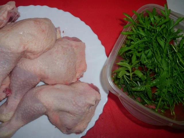 Rezept: Hähnchenschenkel gefüllt Bild Nr. 2 Hähnchenschenkel gefüllt - Rezept - Bild Nr. 2