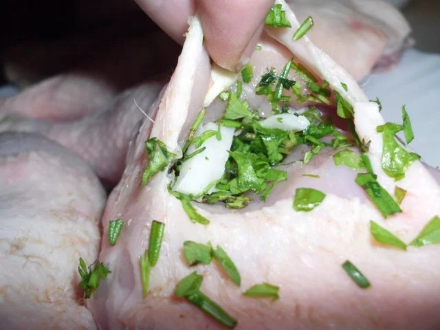 Rezept: Hähnchenschenkel gefüllt Bild Nr. 6 Hähnchenschenkel gefüllt - Rezept - Bild Nr. 6