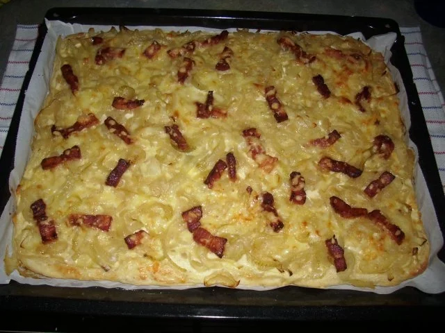 Zwiebelkuchen...der 426.  :o))) .... - Rezept - Bild Nr. 18