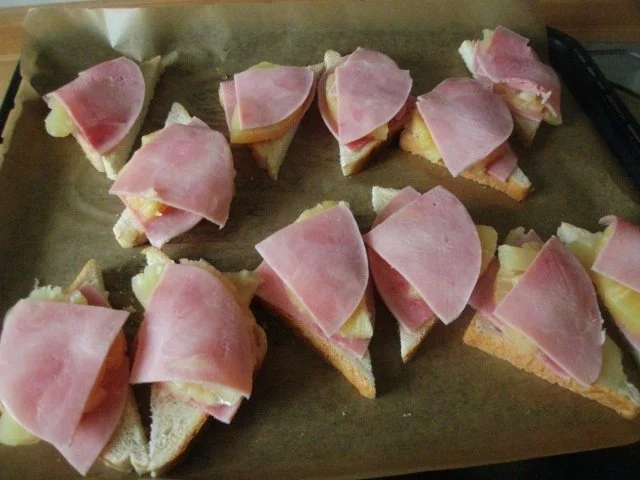 Rezept: Toast Hawaii Bild Nr. 6 Toast Hawaii - Rezept - Bild Nr. 6