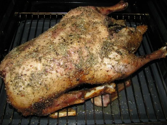 Rezept: Geflügel: Glasierte Weihnachtsgans Bild Nr. 2 Geflügel: Glasierte Weihnachtsgans - Rezept - Bild Nr. 2