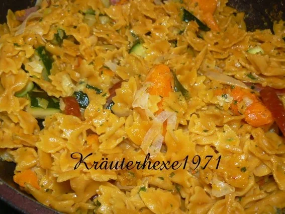 Rezept: Herbstpfanne a la Kräuterhexe Nr. 2 Herbstpfanne a la Kräuterhexe Nr. 2 - Rezept