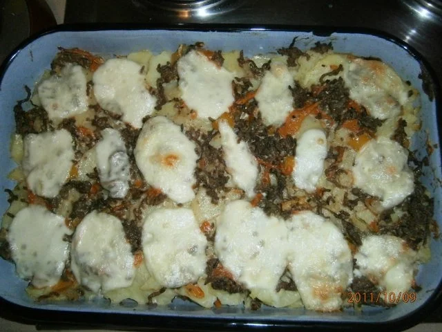 Rezept: Kartoffelauflauf mit Hackfleisch Bild Nr. 2 Kartoffelauflauf mit Hackfleisch - Rezept - Bild Nr. 2