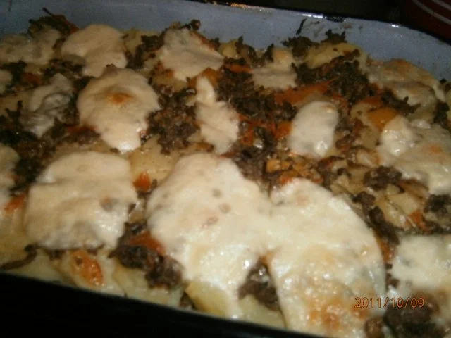 Rezept: Kartoffelauflauf mit Hackfleisch Bild Nr. 4 Kartoffelauflauf mit Hackfleisch - Rezept - Bild Nr. 4